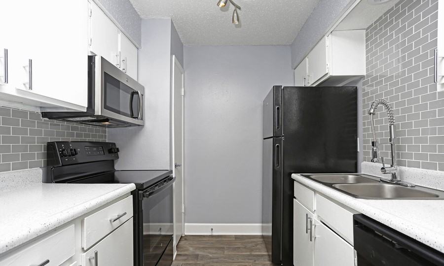 3207 E Park Row Dr #1242 - Photo 2 of 16