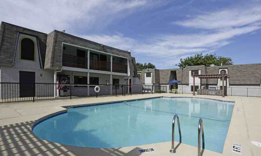 3207 E Park Row Dr #1242 - Photo 4 of 16