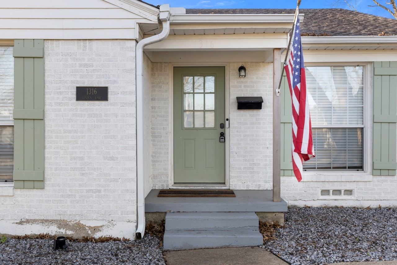 1316 Linden Ln - Photo 5 of 29