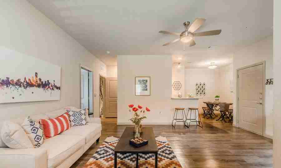 6606 Rivertrail Cir #1147