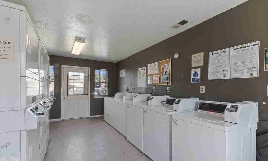 4015 Park Square Dr #2497 - Photo 4 of 25