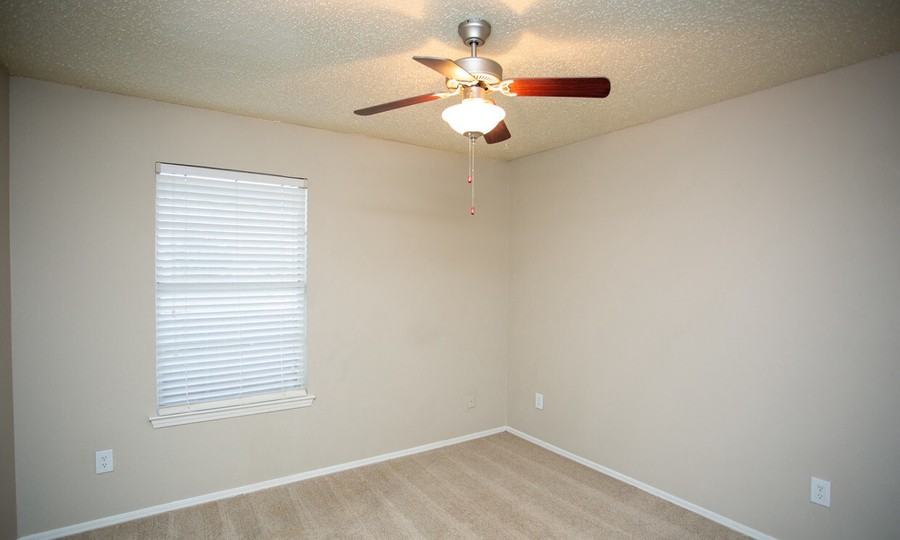 1450 Shady Ln #2320 - Photo 7 of 32