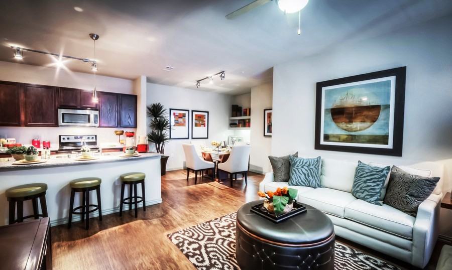 1335 Summerset Ln #2676 - Photo 4 of 50