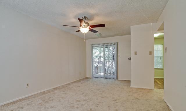 406 Sw Gordon St #4600 - Photo 4 of 15