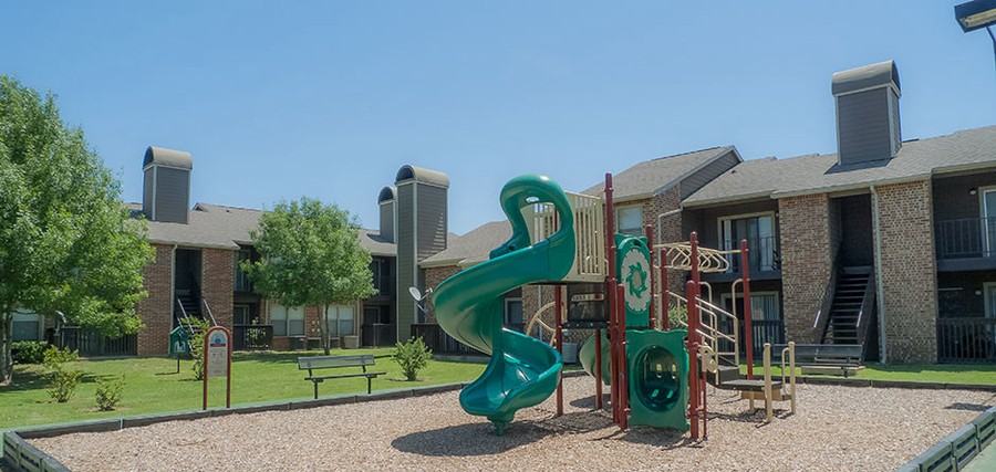 MacArthur 6 at Carter W FS #205 - Photo 6 of 28