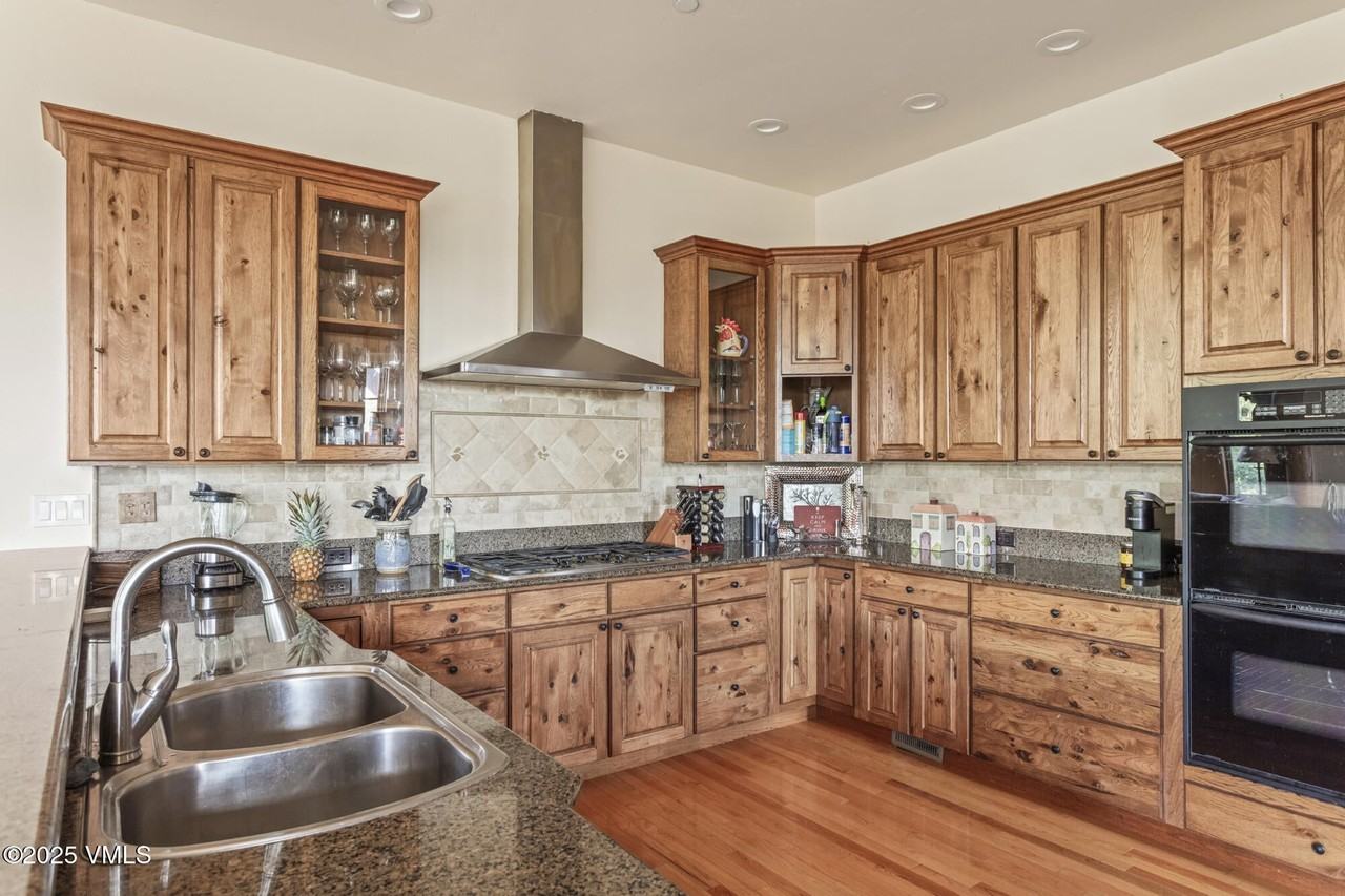 21 Pommel Pl - Photo 3 of 27