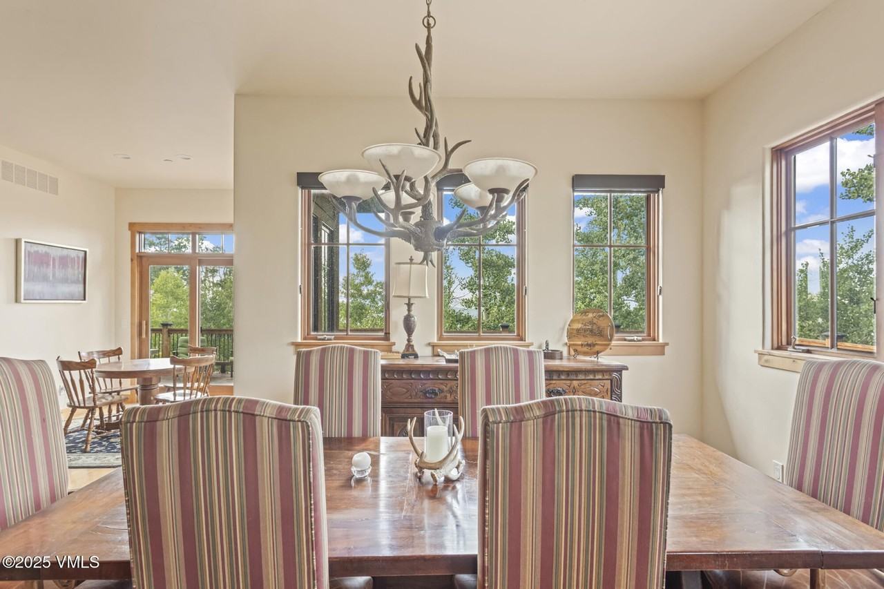 21 Pommel Pl - Photo 6 of 27