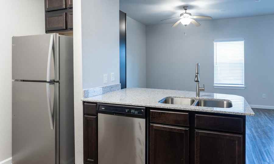 5007 Crainway Dr #139 - Photo 2 of 17