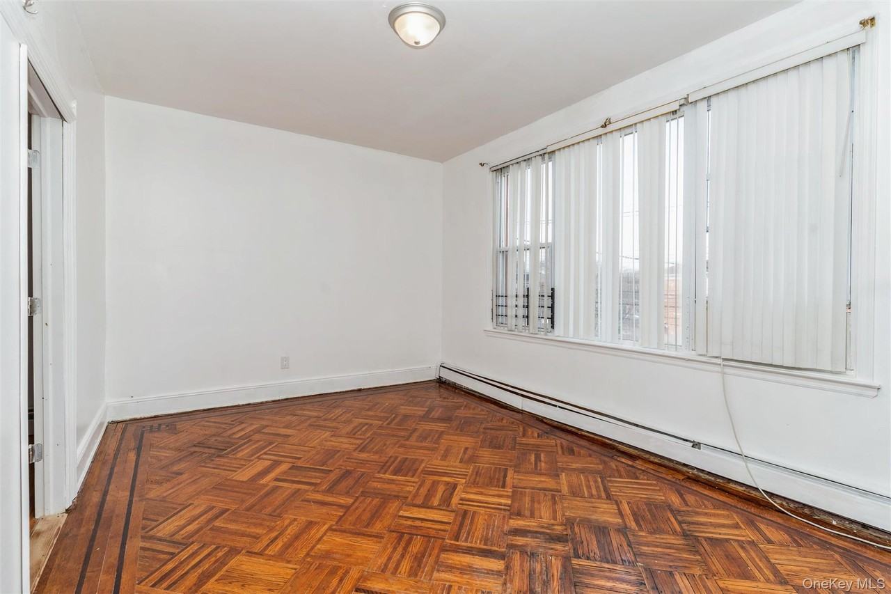 9312 Avenue M ##2 - Photo 2 of 15
