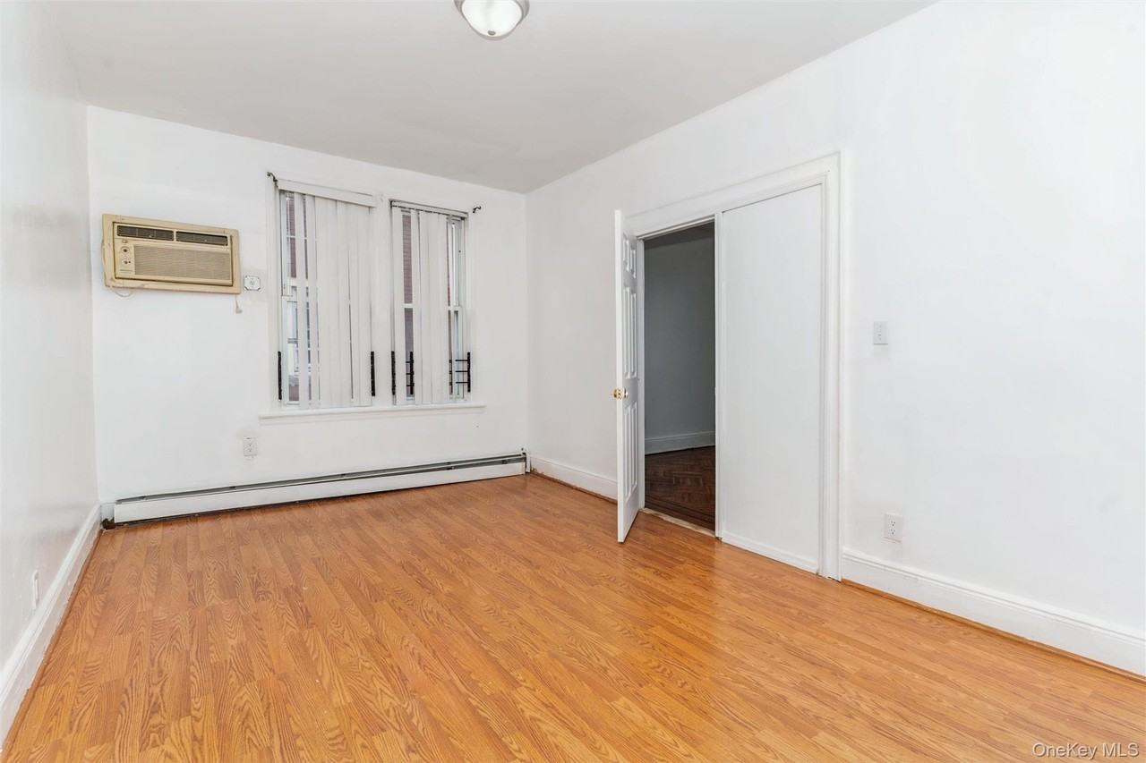 9312 Avenue M ##2 - Photo 3 of 15