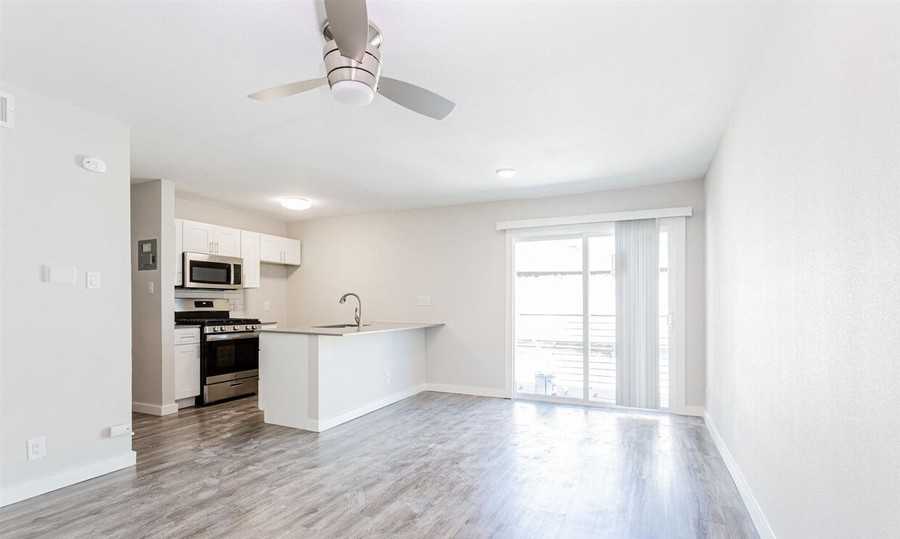 5011 Manor Rd #1742 - Photo 3 of 31