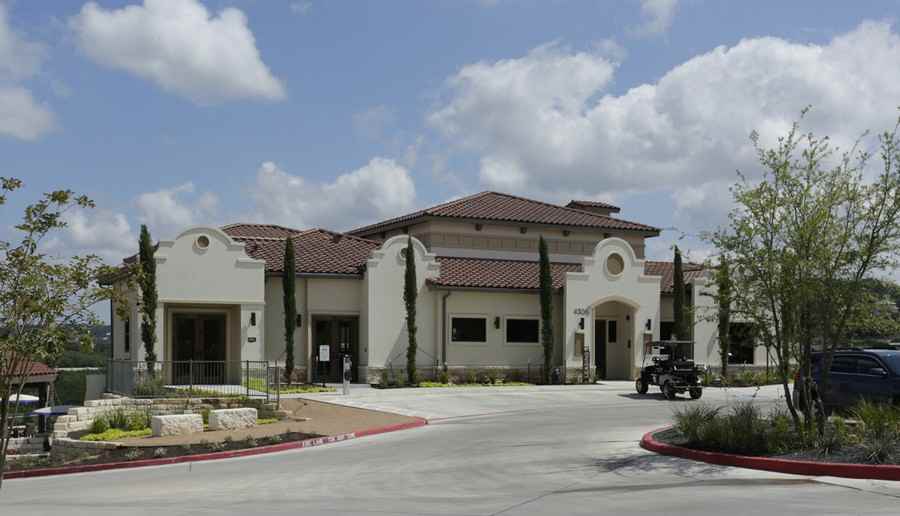 4367 Canyon Glen Cir #1401 - Photo 5 of 50