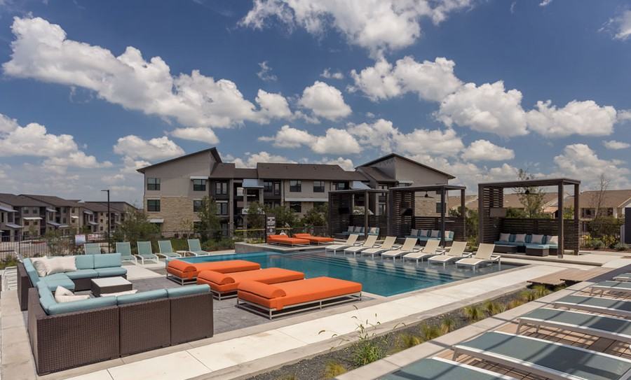 6407 Rialto Blvd #980
