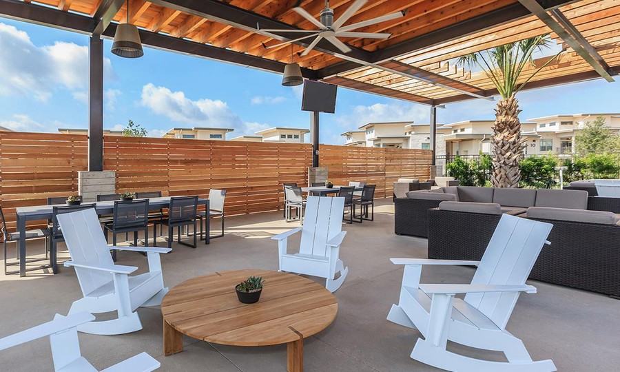 Tecoma Cir #925 - Photo 4 of 50