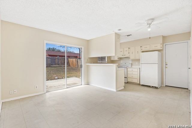 4718 Casa Oro St - Photo 5 of 25