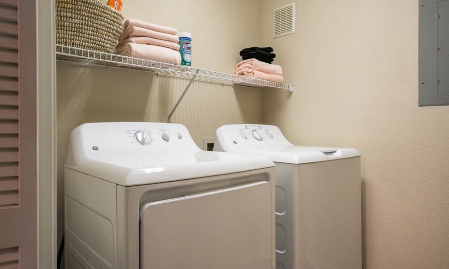 1307 Crossing Pl #1649 - Photo 3 of 50