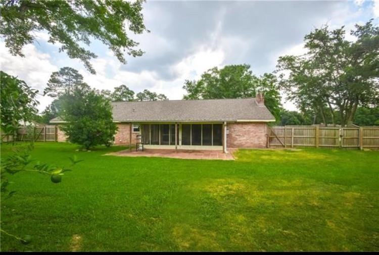 107 Norfolk Ct - Photo 6 of 18