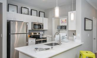 10551 N Interstate 35 #1009 - Photo 1 of 1