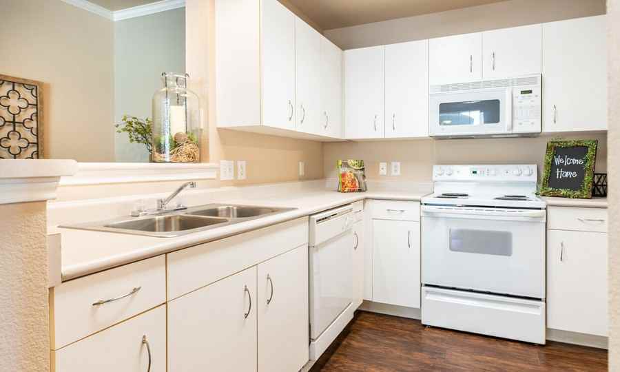 5415 W Us Highway 290 East Bound #1552 - Photo 4 of 50