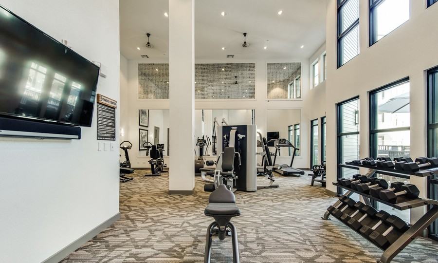 5619 5619 Avenue F/Koenig #1059