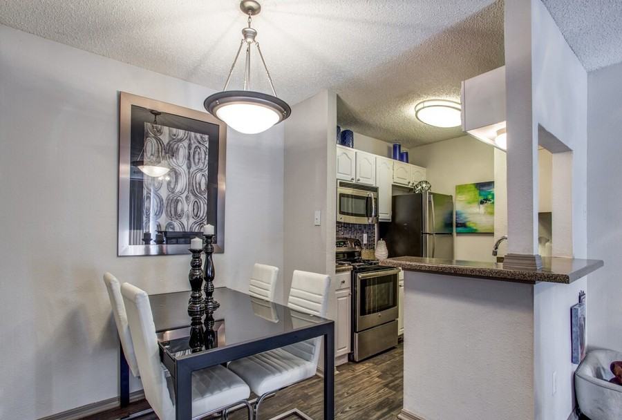 1076 Mearns Meadow Blvd #523 - Photo 5 of 20