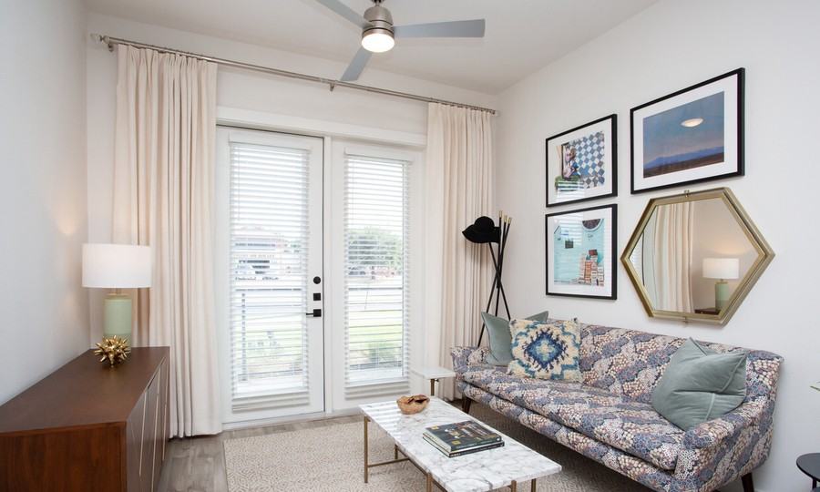 2507 W Braker Ln #292 - Photo 2 of 50