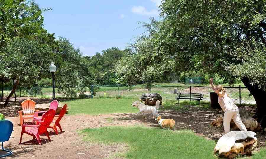 5610 Southwest Pkwy #734 - Photo 3 of 21