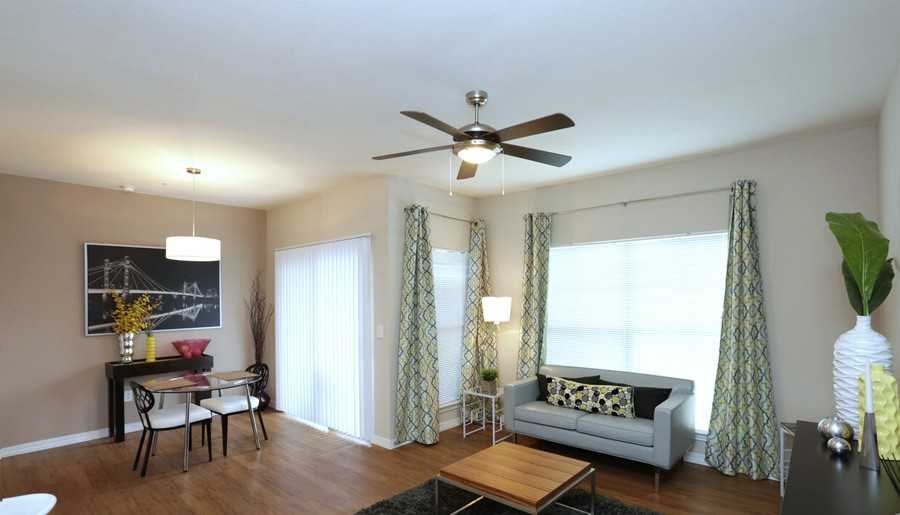 7713 N Interstate 35 #663 - Photo 5 of 45