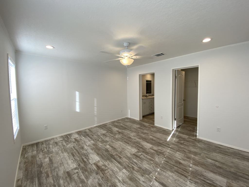 812 Concord St - Photo 7 of 32