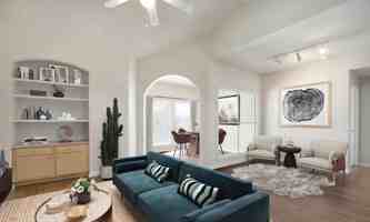 featured image of 318 N Bluff Dr #718