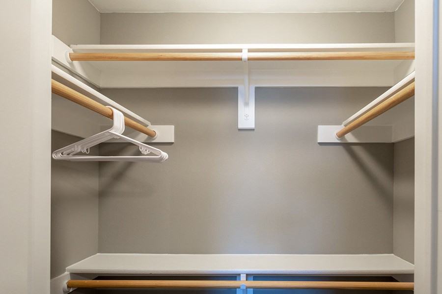 5767 Lawnmont Ave #1119 - Photo 5 of 27