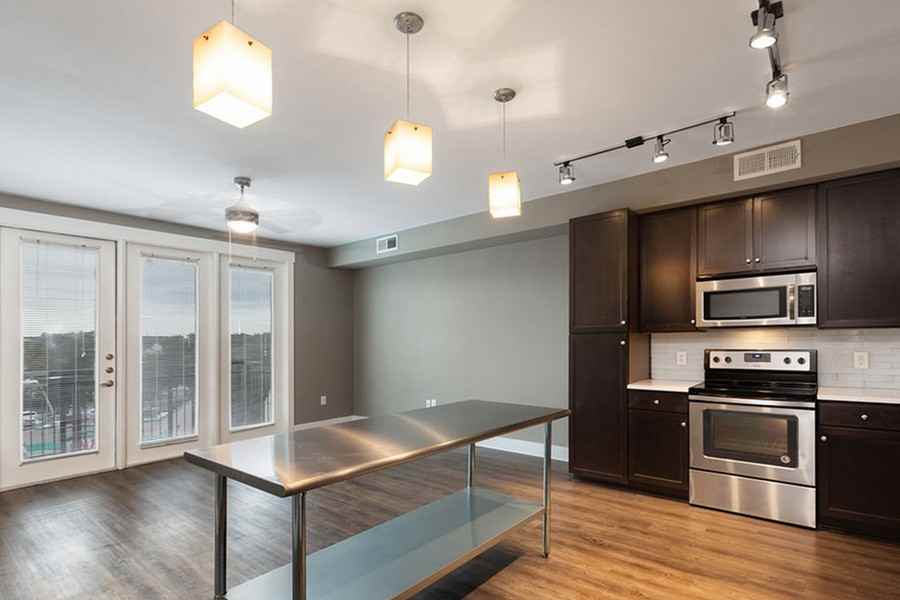 5767 Lawnmont Ave #1119 - Photo 6 of 27