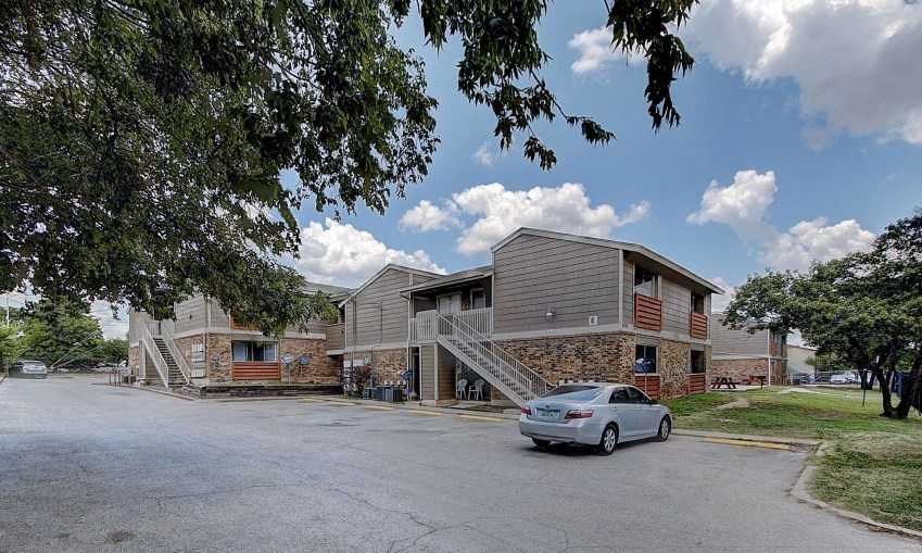 8936 Galewood Dr #1569 - Photo 7 of 34