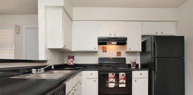 839 Fairfield Dr #1639 - Photo 7 of 50