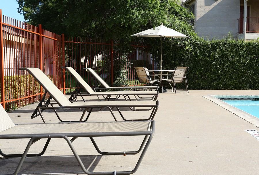 9 Quail Blvd #595 - Photo 5 of 50