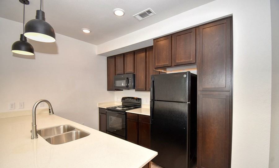 1644 E 2nd St #567 - Photo 5 of 20