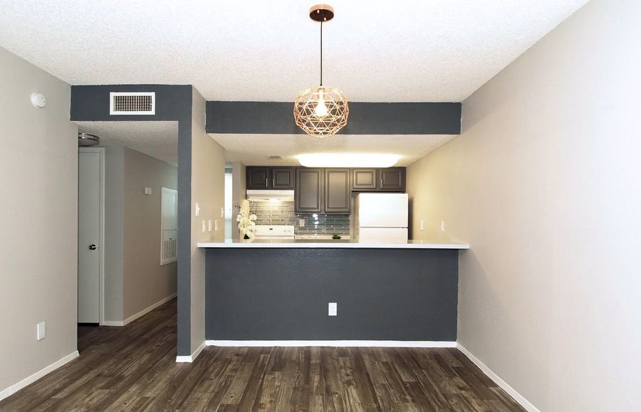 1714 Patton Ln Apt 214 #1534 - Photo 6 of 50