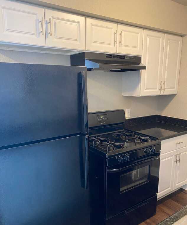 4322 Bull Creek Rd #1427 - Photo 7 of 17