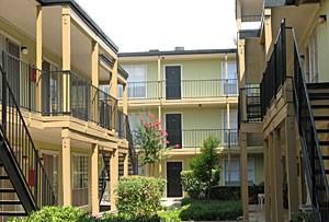 506 506 45th/Duval #1573