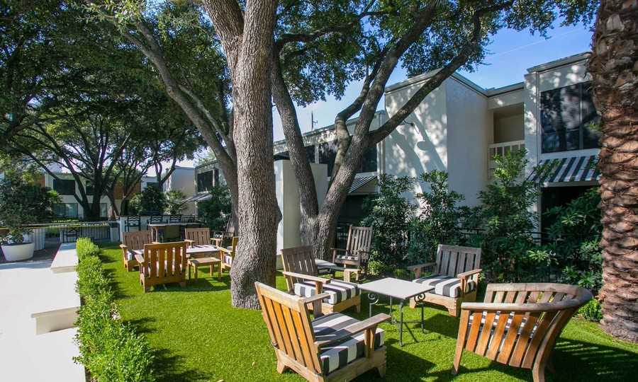 5112 N Lamar Blvd #1622