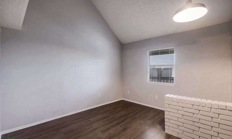 727 Lamar Pl #511 - Photo 7 of 36