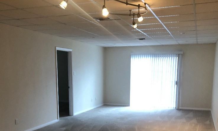 606 W 10th St #1126 - Photo 7 of 7