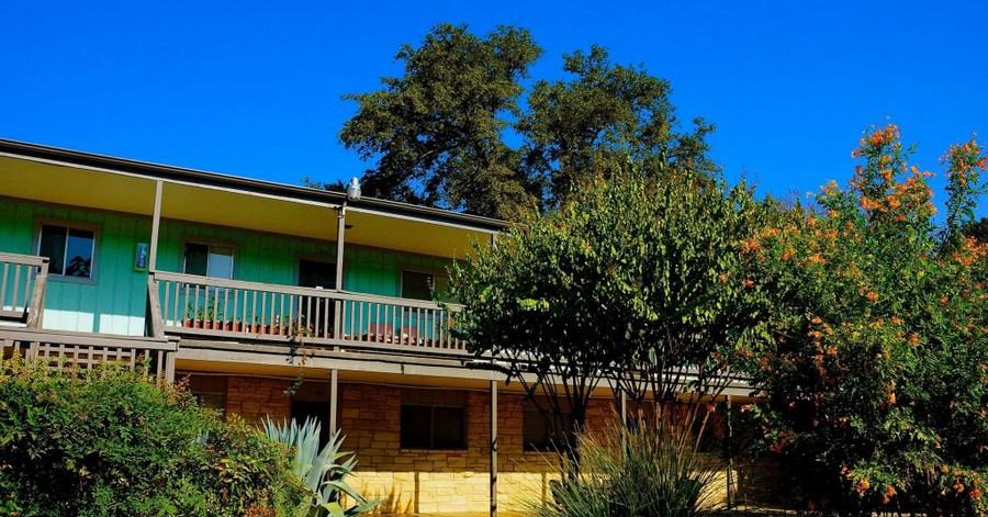 2208 Enfield Rd #319 - Photo 4 of 17