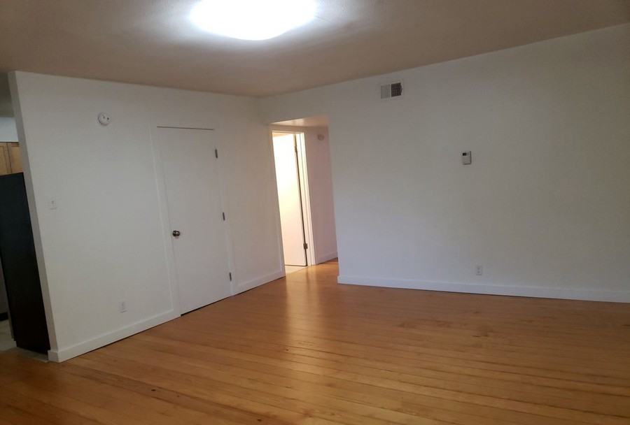 2208 Enfield Rd #319 - Photo 6 of 17