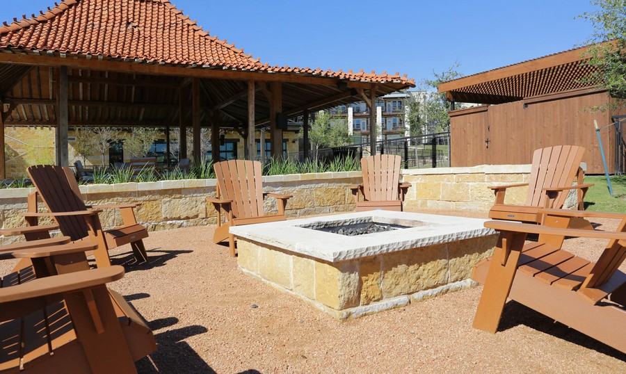 2948 Painted Lake Cir #2285 - Photo 3 of 50