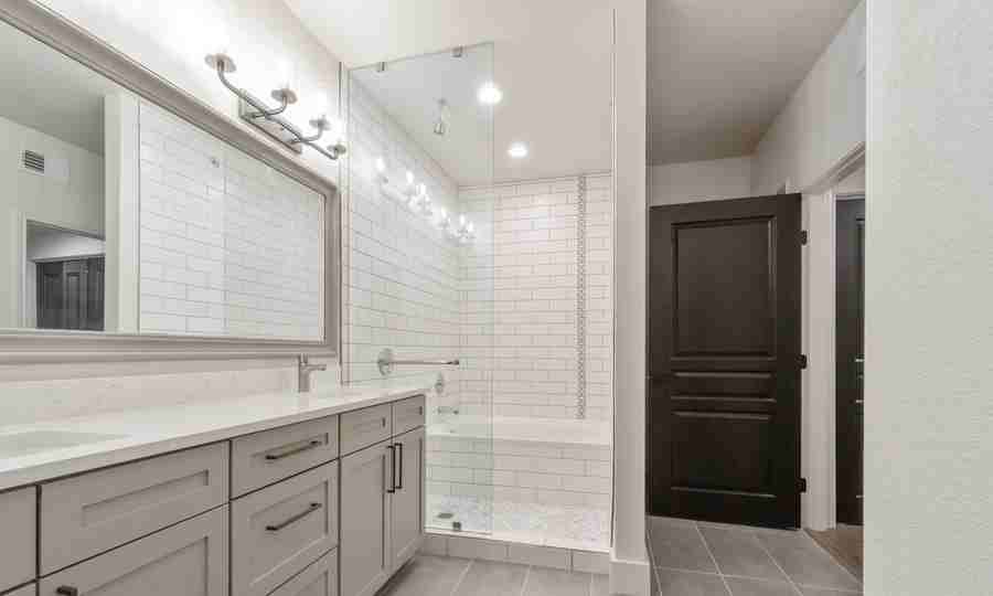 Randall St #1769 - Photo 5 of 14