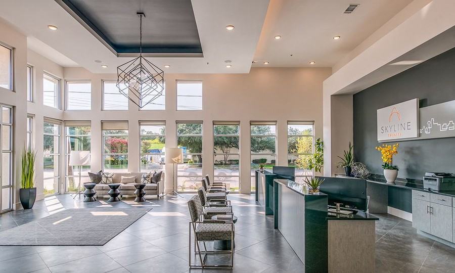 1918 N Beckley Ave #4572 - Photo 3 of 40