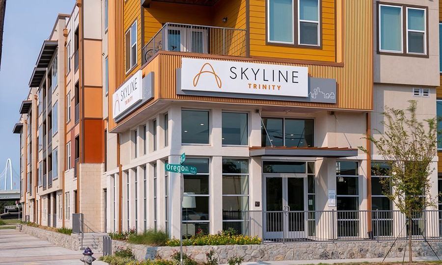 1918 N Beckley Ave #4572 - Photo 5 of 40