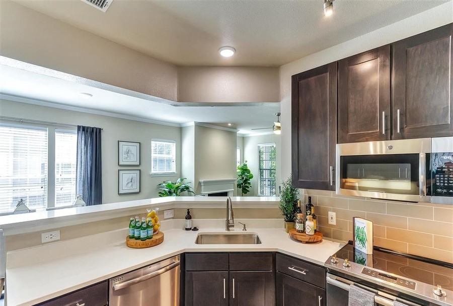 30 Lincoln Park Dr #3593 - Photo 2 of 34