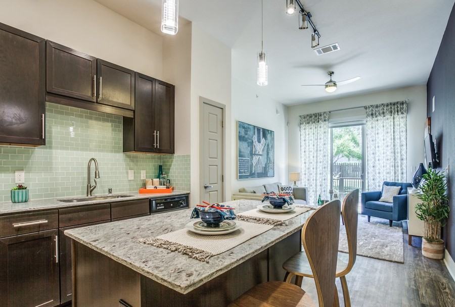 718 Fort Worth Ave #3635 - Photo 5 of 33